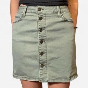 Mudd-clothing Women's Khaki and Green Skirt